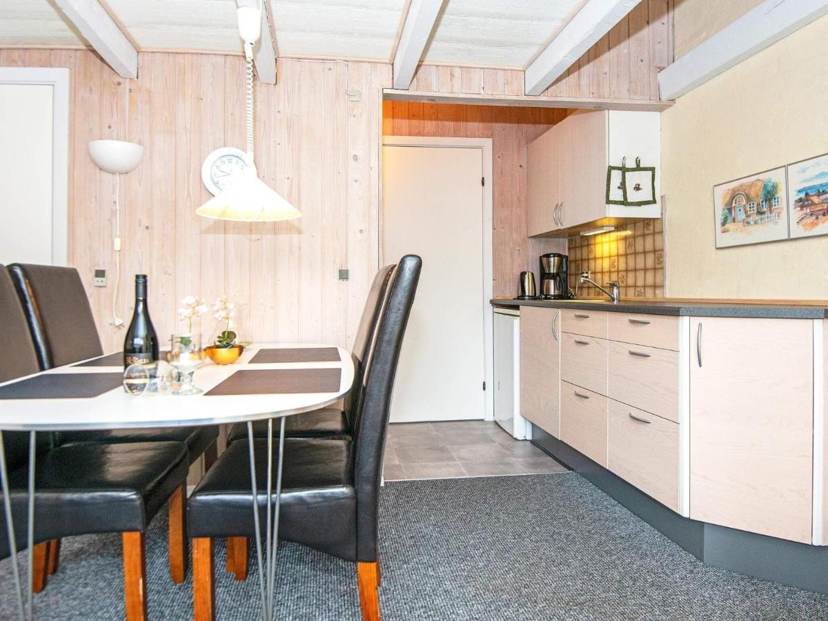 6 Person Holiday Home On A Holiday Park In Hemmet Exterior foto